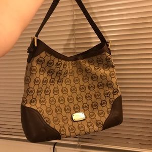 Michael Kors logo bag